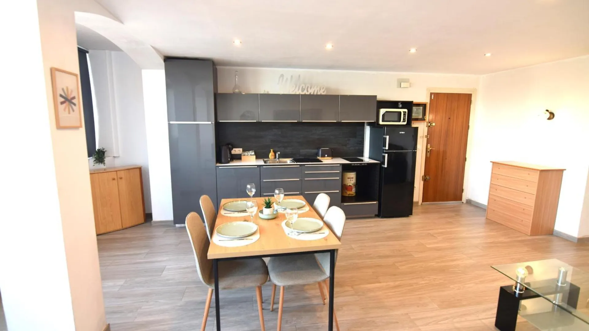 Apartment 418-Apartamento Vistas Al Canal Empuriabrava